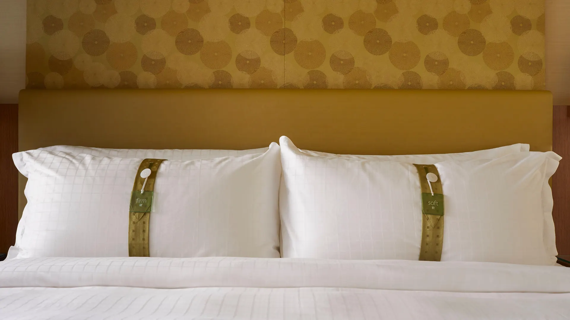 Holiday Inn Golden Mile By Ihg Hong Kong Hotel