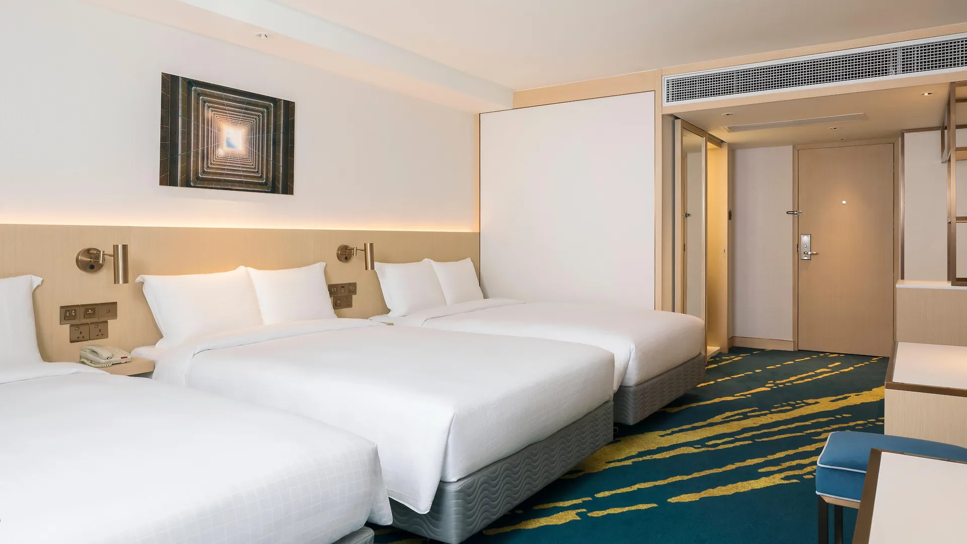 Holiday Inn Golden Mile By Ihg Hong Kong