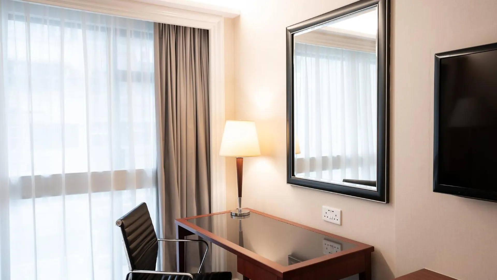 Holiday Inn Golden Mile By Ihg Hong Kong Hotel